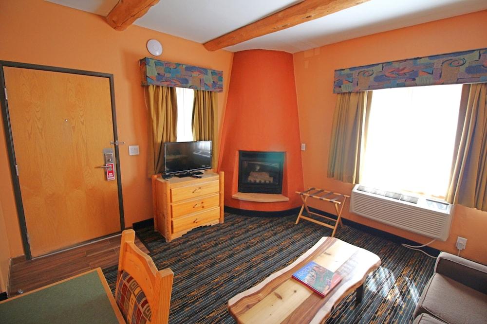 Southwest Inn At Седона Экстерьер фото